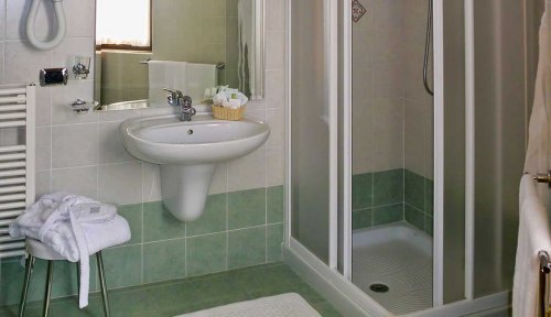 Hotel Astra - Tignale