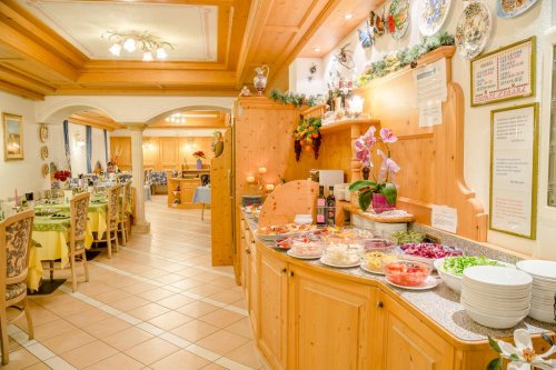 Hotel Genzianella - Rocca Pietore