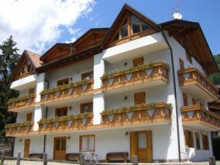 Apartmány Pegolotti - Cogolo Apartmány Pegolotti - Cogolo