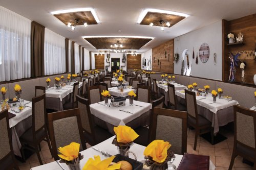 Hotel Piancastello - Andalo