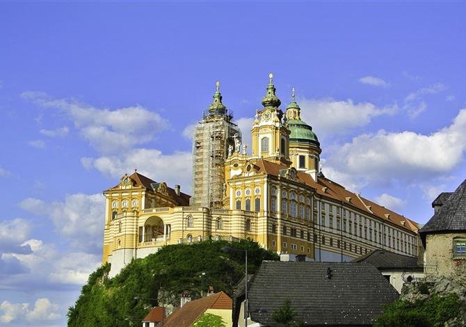 Údolí Wachau z Kremsu do Melku