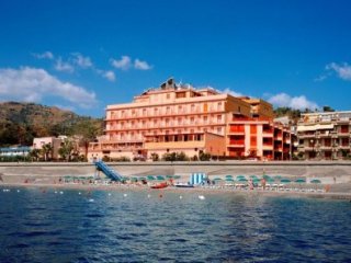 Hotel Kennedy - Sant' Alessio Siculo Hotel Kennedy - Sant' Alessio Siculo