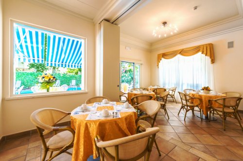 Hotel Athena S - Cervia