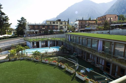 Hotel Alexander - Limone Sul Garda