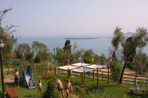 Residence Borgo degli Ulivi - Gardone Riviera