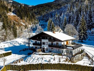 Hotel Kristall