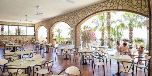 Hotel Antares - Letojanni