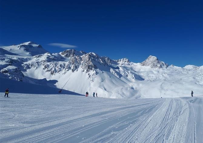 Tignes/Val d'Isère – Home Club a jiné