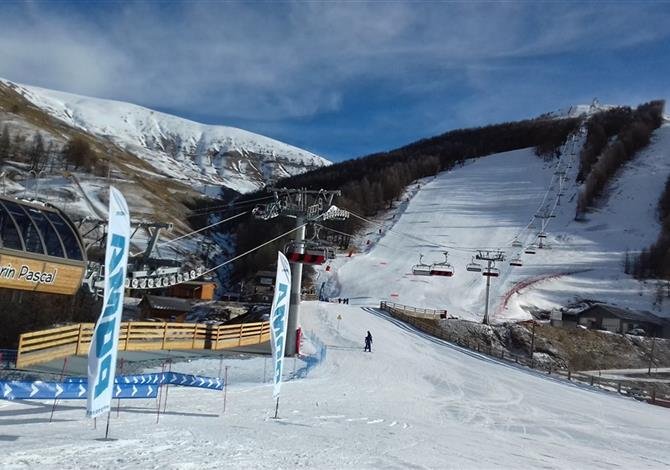Val d’Allos/Pra Loup – Les Chalets du Verdon, Le Village de Praroustan