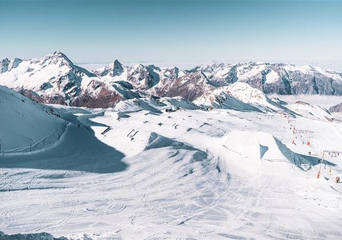 Les 2 Alpes – Meijotel, Plein Sud a jiné