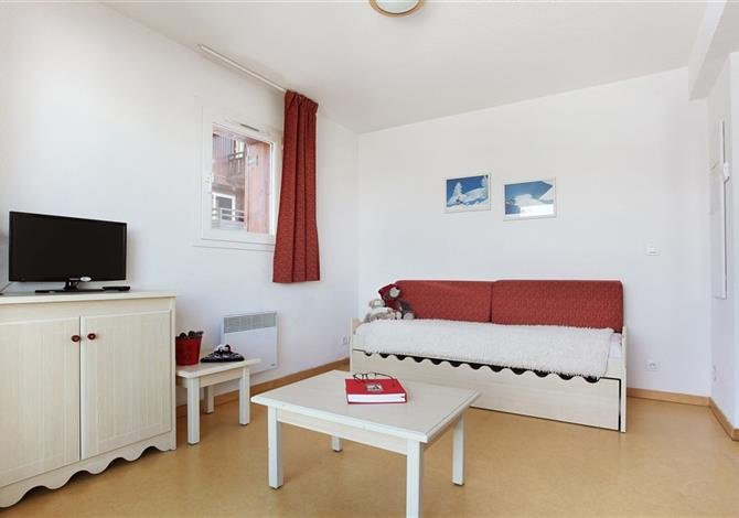 Puy Saint Vincent – Hameau des Ecrins, Chalets de PSV, Dame Blanche a jiné