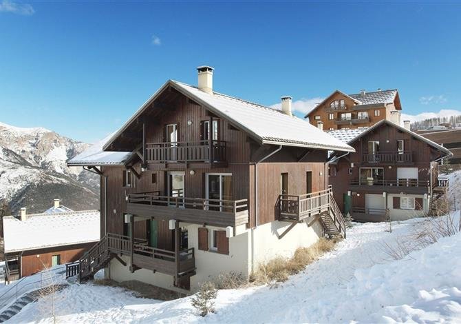 Puy Saint Vincent – Hameau des Ecrins, Chalets de PSV, Dame Blanche a jiné