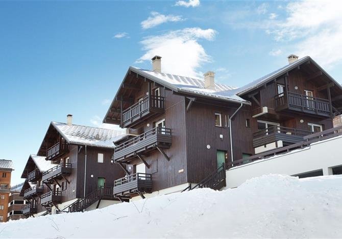 Puy Saint Vincent – Hameau des Ecrins, Chalets de PSV, Dame Blanche a jiné