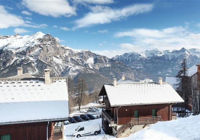 Puy Saint Vincent – Hameau des Ecrins, Chalets de PSV, Dame Blanche a jiné