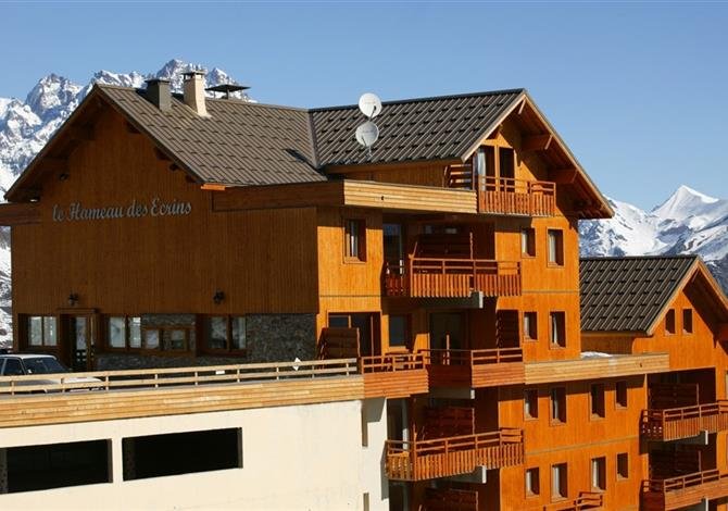 Puy Saint Vincent – Hameau des Ecrins, Chalets de PSV, Dame Blanche a jiné