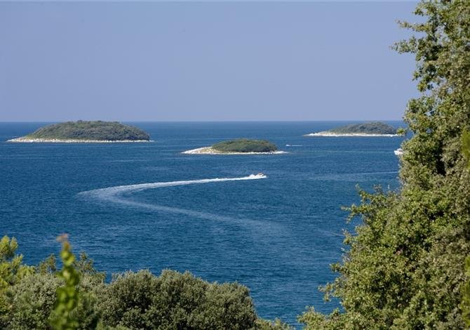 Loučení s mořem na Istrii s návštěvou Plitvic a pobytem u moře v resortu Orsera