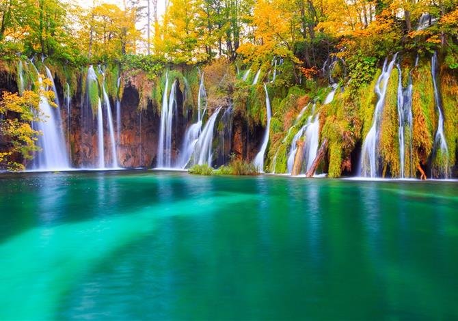 Loučení s mořem na Istrii s návštěvou Plitvic a pobytem u moře v resortu Lanterna