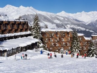 Hotel TH Pila  - Pila