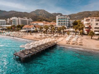 Hotel Emre Beach
