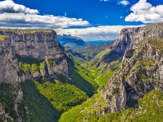 Pohodový týden - Řecko - NP Vikos, kláštery Meteora a moře u proslulé Pargy - Pobytové zájezdy