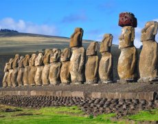 Velikonoční ostrov, Chile - Za přírodou, kulturou a vínem centrálního Chile a záhadnými sochami moai