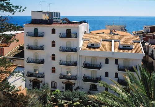 Hotel Da Peppe - Letojanni