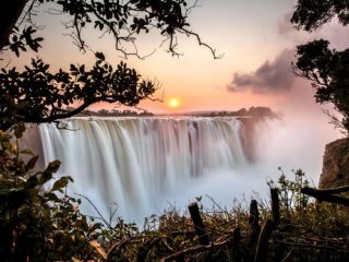 Cape Town & Victoria Falls & safari v rezervaci Matusadona - Poznávací zájezdy