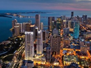 Holiday Inn Port Miami Getaway