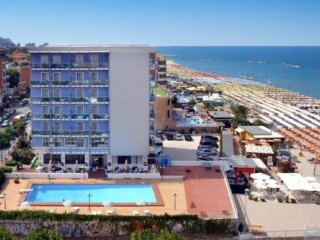 Hotel Majestic