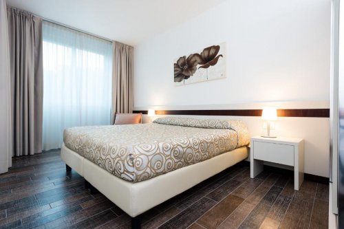 Aparthotel Holiday - Bibione