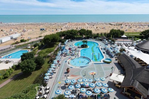 Aparthotel Holiday - Bibione