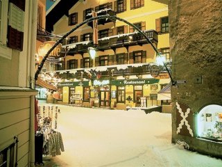 Hotel Lebzelter