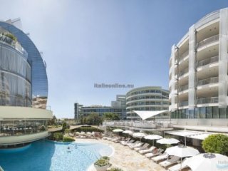 Hotel Premier & Suites