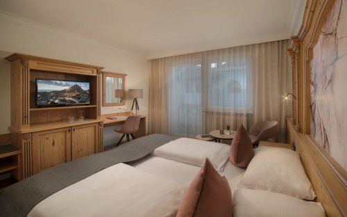 Hotel Schönblick - Riscone