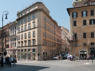 Stendhal Luxury Suites