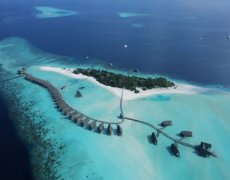 FOUR SEASONS RESORT MALDIVES AT LANDAA GIRAAVARU 5