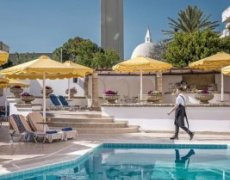 Hotel Mitsis Petit Palais Beach