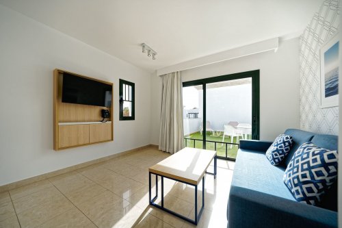 Broncemar Beach Suites