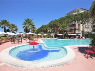 Hotel Fafa Meli Holidays - Albánie, Durrës - Pobytové zájezdy