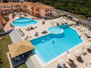 Hotel Red Sun Village - Sardinie - Itálie, Isola Rossa - Pobytové zájezdy