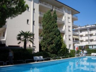 Residence San Nicholas s bazénem - Severní Jadran - Itálie, Lido di Jesolo - Pobytové zájezdy