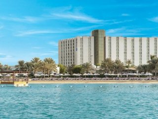 Radisson Blu Hotel & Resort Abu Dhabi Corniche - Pobytové zájezdy
