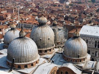 Benátky a ostrovy, památky a 60. Bienále - Itálie - Eurovíkendy