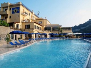 Hotel San Lorenzo s bazénem - Ischia - Itálie, Forio - Pobytové zájezdy