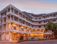 DEVON HOTEL 3
