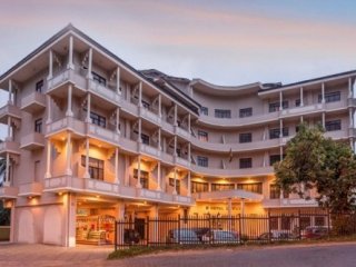 DEVON HOTEL 3