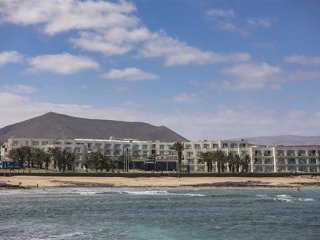 Hotel Hd Beach Resort - Lanzarote - Španělsko, Costa Teguise - Pobytové zájezdy