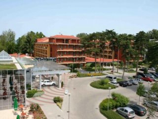 Hotel Azúr - Pobytové zájezdy