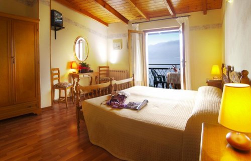 Hotel Rabay - Castelleto di Brenzone