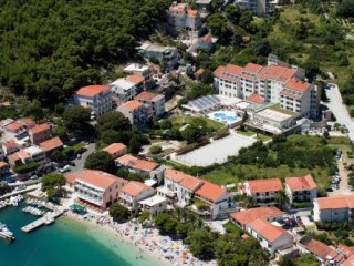 Hotel Quercus - Střední Dalmácie - Chorvatsko, Drvenik - Pobytové zájezdy